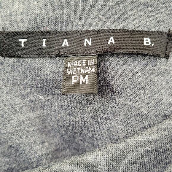 Tiana B. Grey Knit Dress with Ruffle Neckline size Petite Medium - Picture 7 of 10